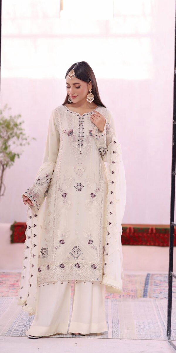 FB-242 | Snow Cream | 3 Pcs Semi-Stitch Chiffon