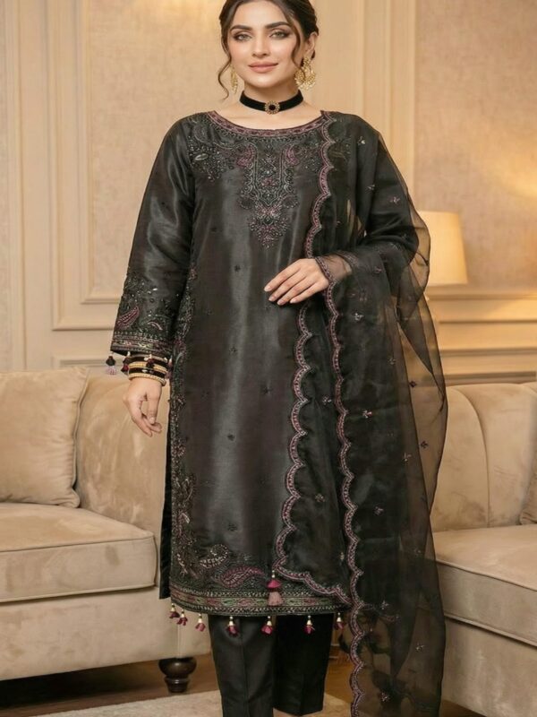 FB-267 | Eclipse Black | 3 Pcs Luxury Lava Silk Embroidered Suit with Net Dupatta