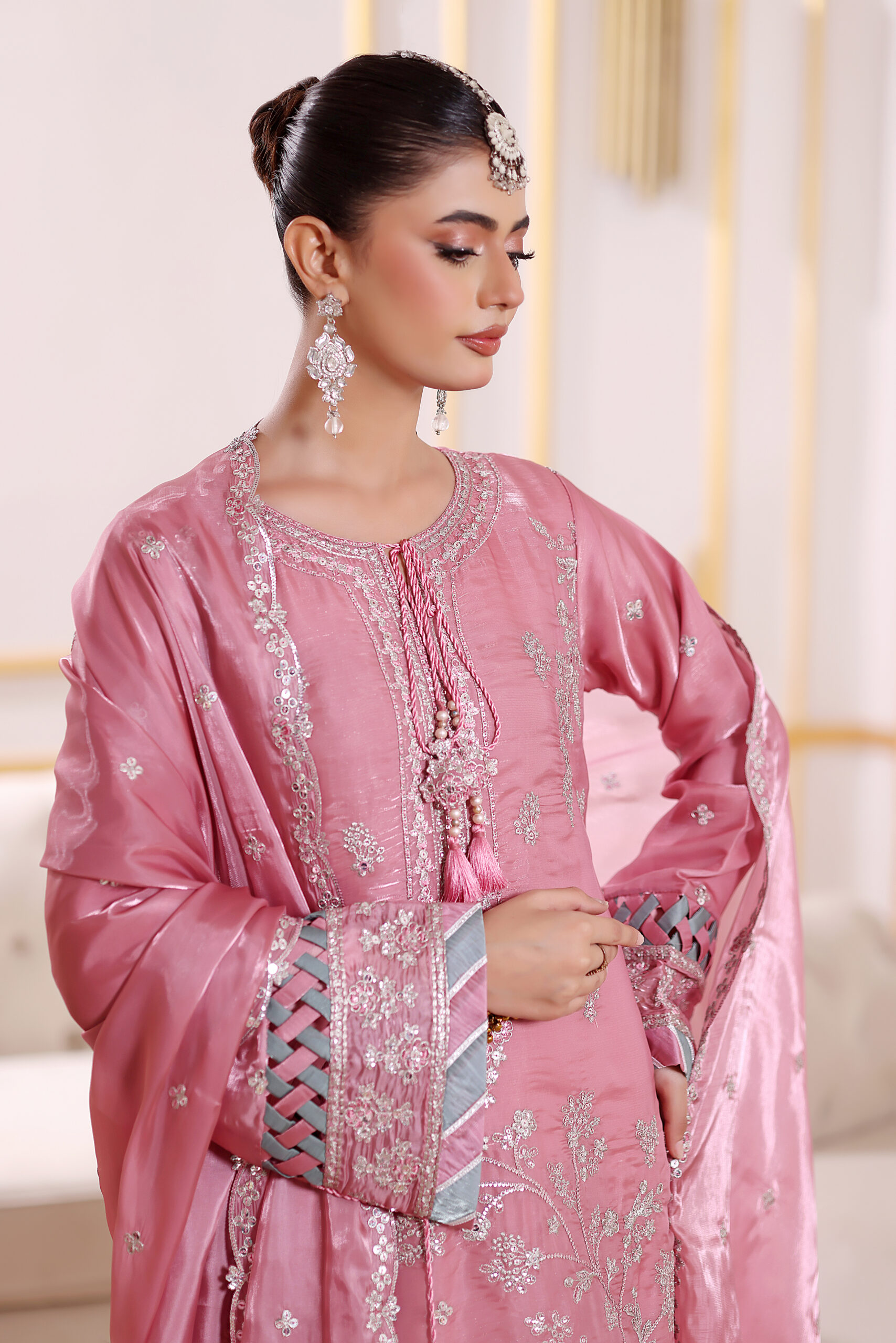 FB-259 | Antique Pink | 3 Pcs Luxury Lava Silk Embroidered Suit with Net Dupatta - Image 3